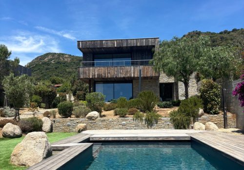 Biens à vendre en Corse-du-Sud,Biens à vendre Porto-Vecchio,villa d'architecte corse-du-sud,acheter une villa en Corse du sud